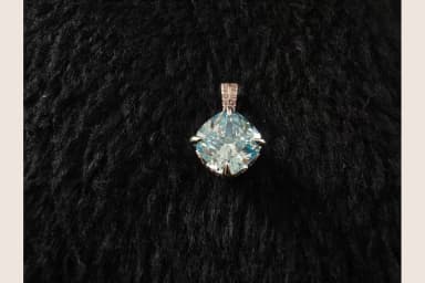 Clear Round Pendant view 1